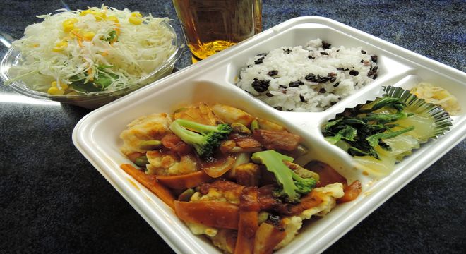 宅配栄養食